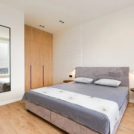 Noviy Bereg 1-bedroom